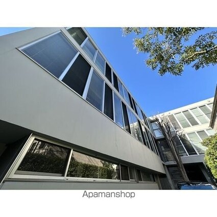 ａ　ｐｌａｃｅ　ｂｙ　Ｗｉｎｅ　Ａｐａｒｔｍｅｎｔ[1R/32.22m2]の外観2