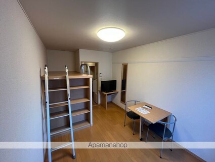 レオパレスアスペン[1K/20.81m2]のリビング・居間1