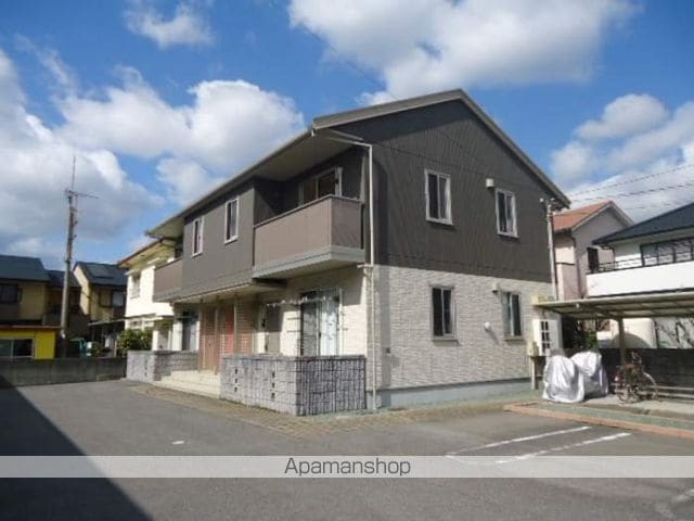 エントピア幸 B棟の外観写真
