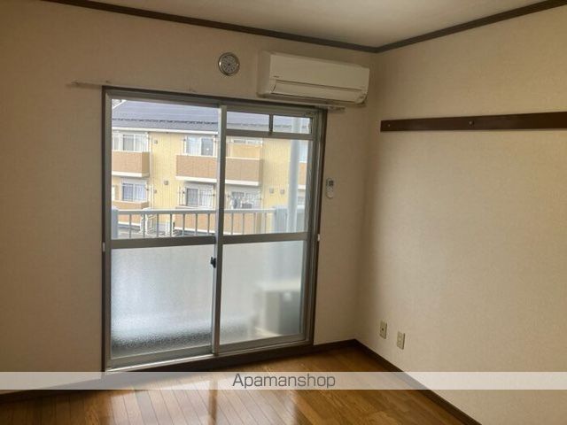 シャルマン駿河台の内装写真