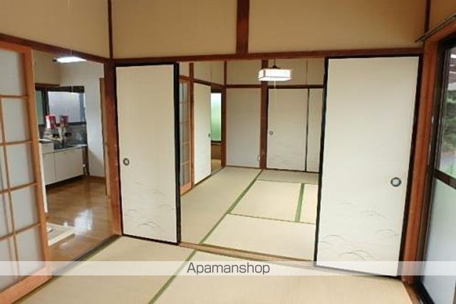 鹿嶋市 1階建 築43年の内装写真