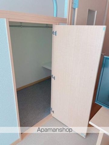 レオパレスドゥジェーム鳴尾の内装写真