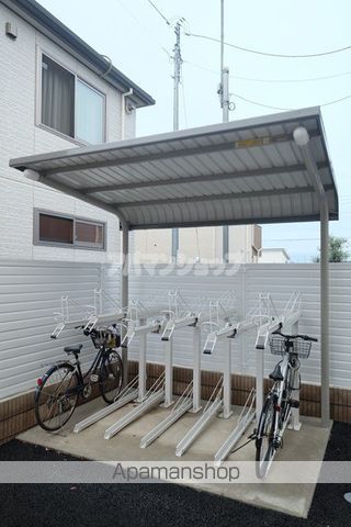 スカイヒルフィオーレの玄関写真