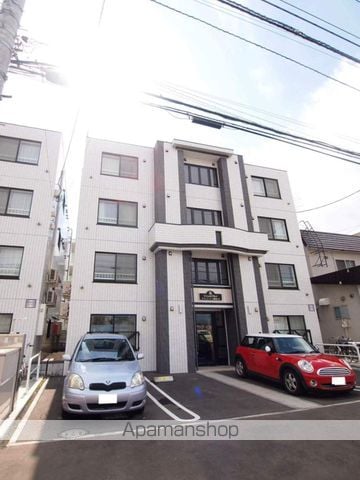 グランメール本郷通7Bの外観写真