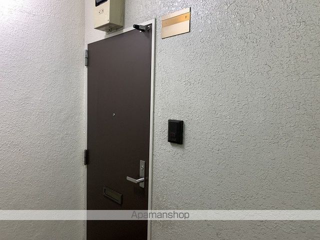 カーサビオレットの玄関写真