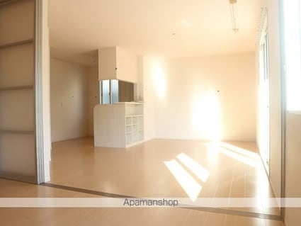 ソレイユ・ヴィラ　Ａ館[2LDK/62.06m2]のリビング・居間