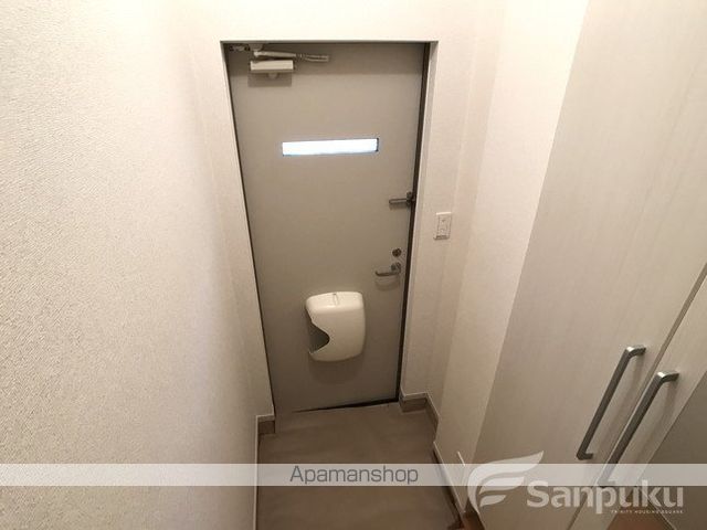 松山市 2階建 築14年の内装写真