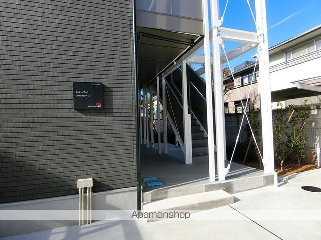 リブリ・グランベールの玄関写真