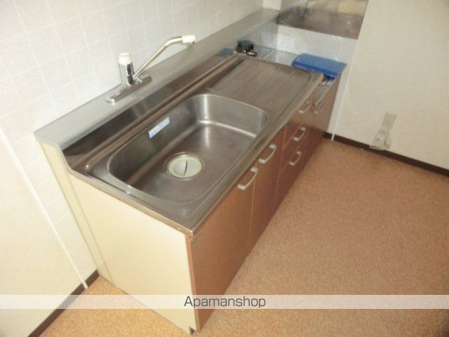 パークハイツFの内装写真