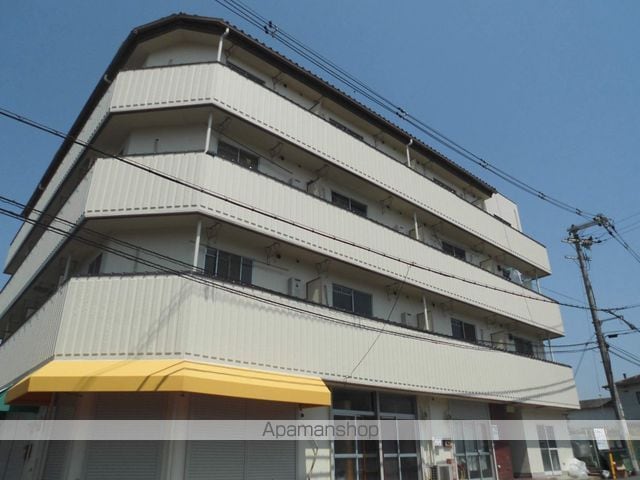 センチュリーハウス仲政の外観写真