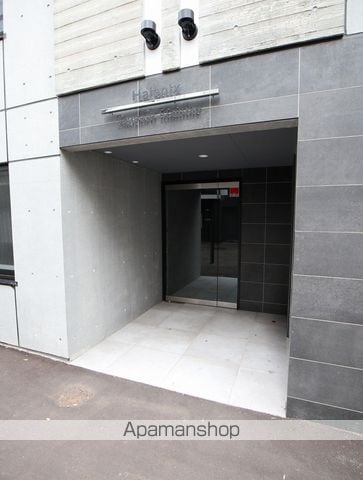 HALENIX札幌医大前の玄関写真