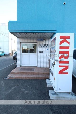コーポ佐野富月寒東の玄関写真