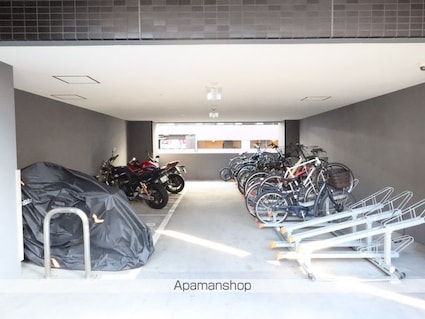 プレサンス上前津プレス[1K/29.04m2]の共用部