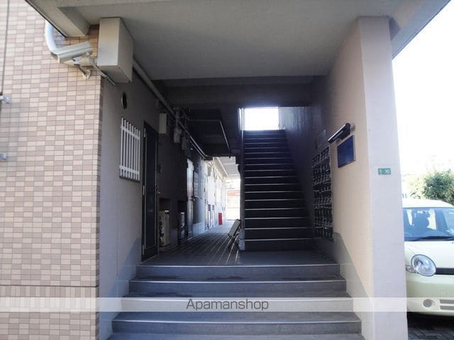 エスペランスモンドの玄関写真