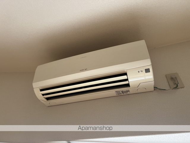 エクセレント上新12の内装写真