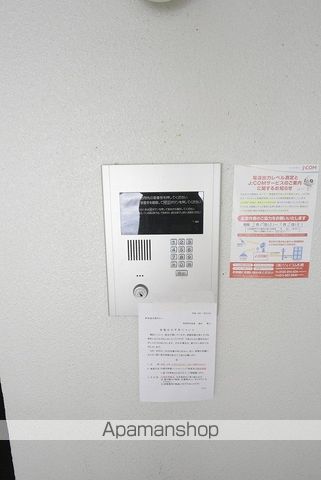 アークコート福住の玄関写真