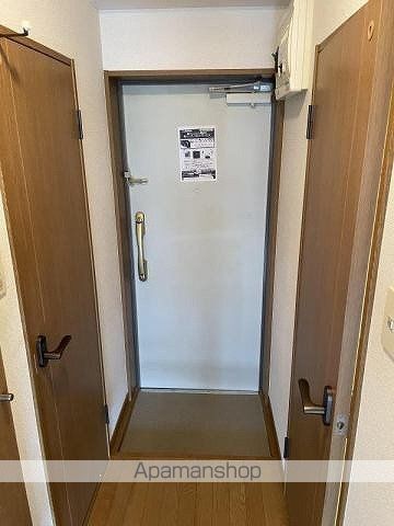 ブルーアイズ中央の内装写真
