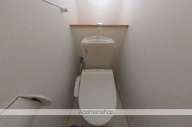 レゴリスBの内装写真