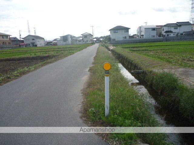 レオパレスU K Nの周辺写真