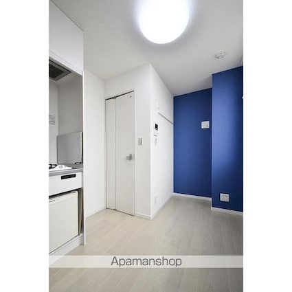 グラード氷川台[1R/10.13m2]のリビング・居間2