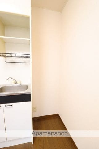 ハイツ三田の内装写真
