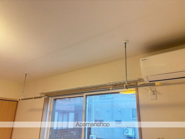 若葉アイの内装写真