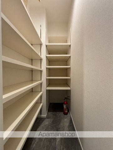 レジディア神田岩本町IIの内装写真