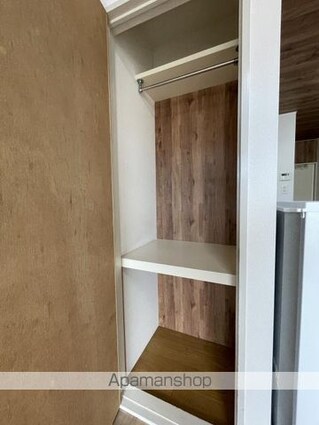 サンクシャンブル[1R/15.3m2]の収納
