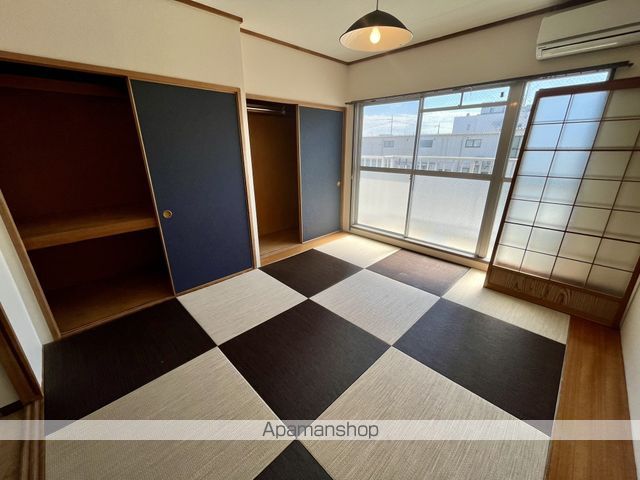 東英ハイツ弐番館の内装写真