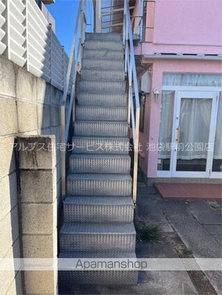 鷺宮３丁目アパート[1R/16.11m2]の共用部1