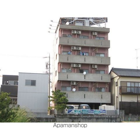 アベニュー諏訪の外観写真