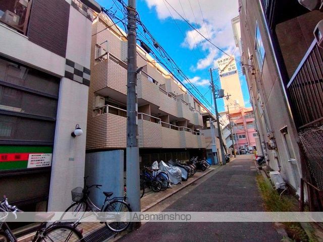 グランディア甲子園の外観写真