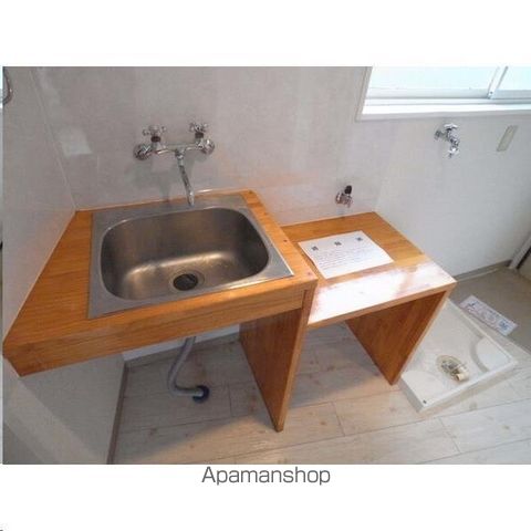長屋アパートメントHACHIの内装写真