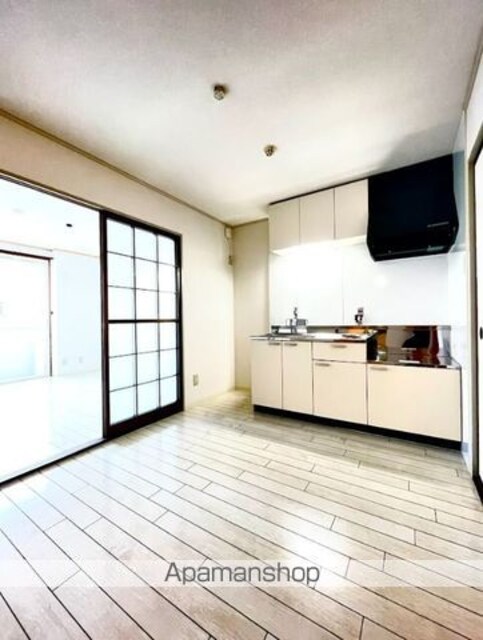 和歌山県和歌山市和歌川町[3DK/47.86m2]のリビング・居間