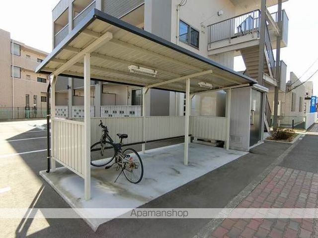 フラッツ市名坂の内装写真