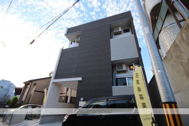 メルヴェーユ蛍池の外観写真