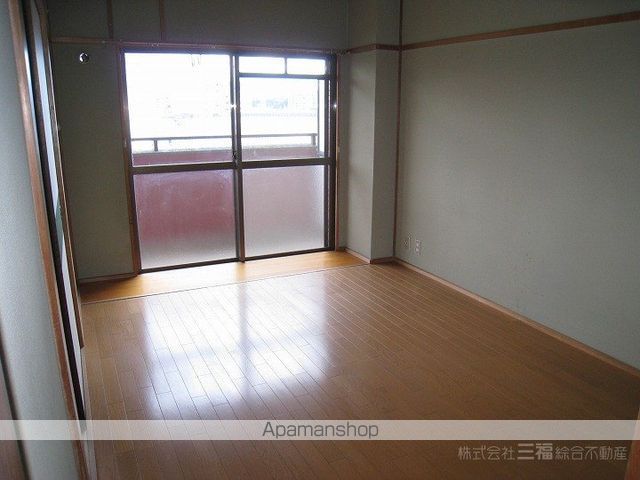 第3井上ビルの内装写真