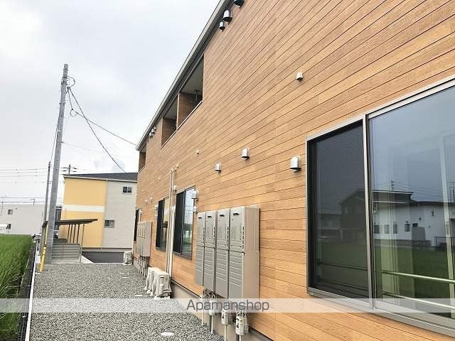 ミニョン ノンブリル川之江Bの外観写真