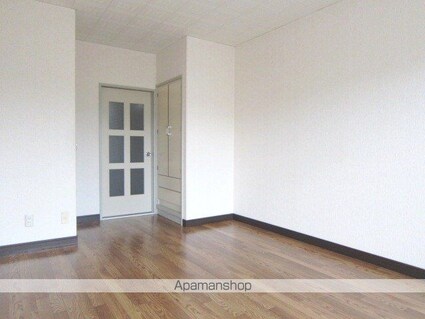 ＭＡＩＳＯＮ　ＤＥ　ＰＡＲＶＥＮＩＲ[1K/25.89m2]の内装