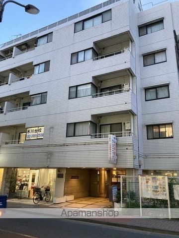 リウズヒル氷川台の外観写真