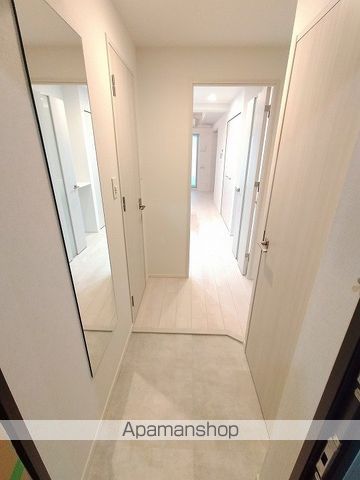 スプランディッド新大阪VIIIの内装写真