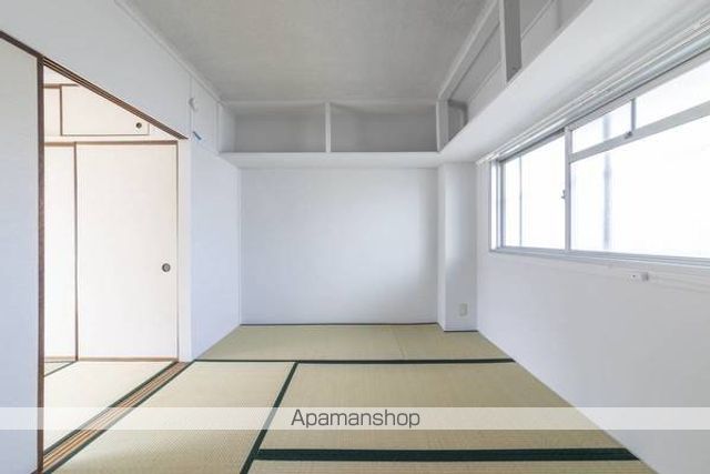 ビレッジハウス大毛1号棟の内装写真