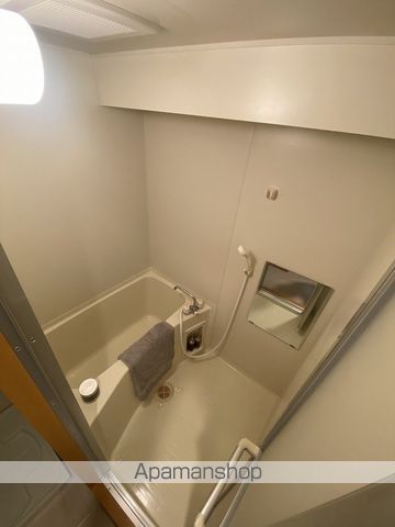 ドゥエリング上汐の内装写真