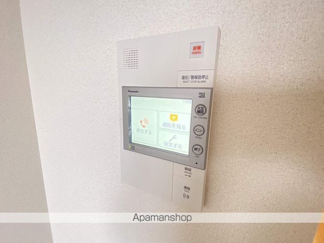 スプランディッド新大阪WESTの内装写真