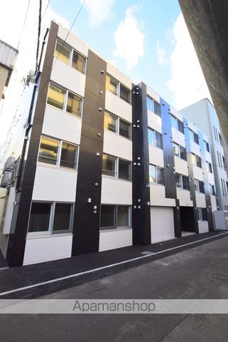 札幌市東西線 円山公園駅 徒歩7分 4階建 築8年の外観写真