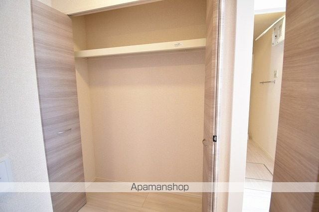 リリックガーデン B棟の内装写真