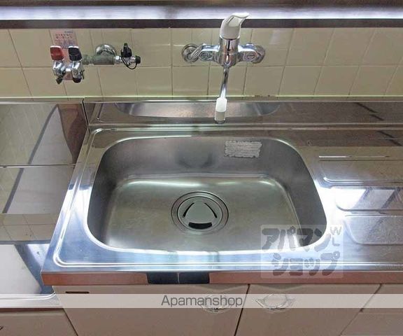深草坊町貸家の内装写真
