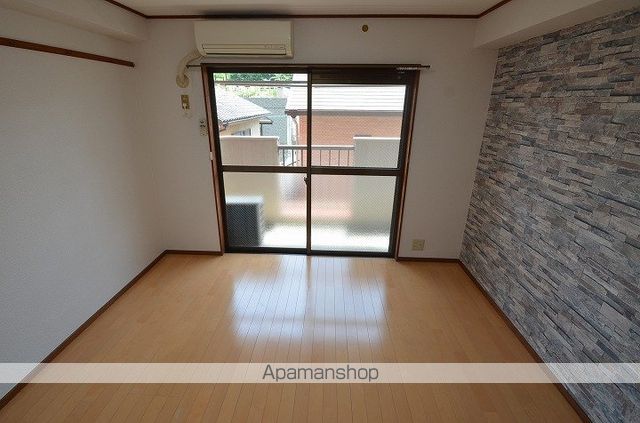 グレイス上荒田弐番館の内装写真