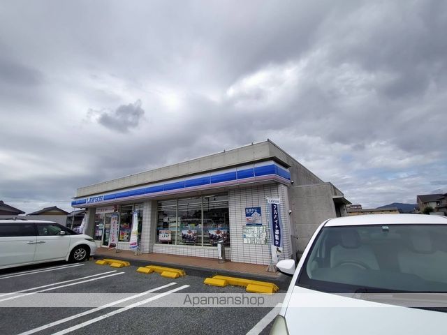 レオパレス伊吹の周辺写真