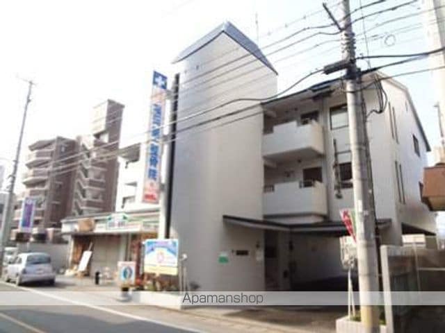 シティーキャッスルの玄関写真